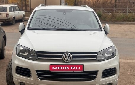 Volkswagen Touareg III, 2012 год, 1 950 000 рублей, 20 фотография
