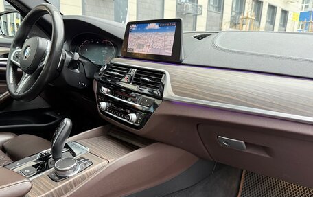 BMW 5 серия, 2019 год, 4 550 000 рублей, 16 фотография