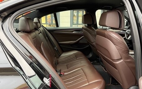 BMW 5 серия, 2019 год, 4 550 000 рублей, 18 фотография