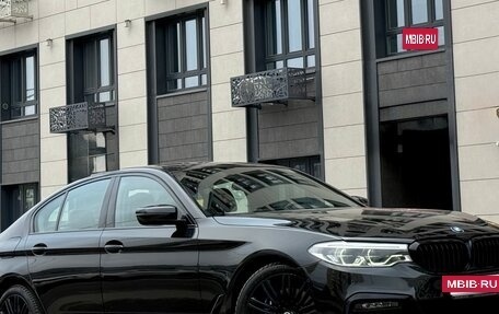BMW 5 серия, 2019 год, 4 550 000 рублей, 31 фотография