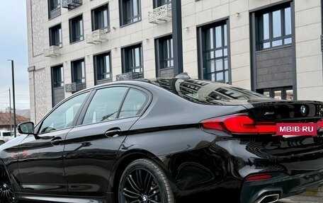 BMW 5 серия, 2019 год, 4 550 000 рублей, 32 фотография