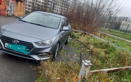 Hyundai Solaris II рестайлинг, 2018 год, 889 000 рублей, 1 фотография