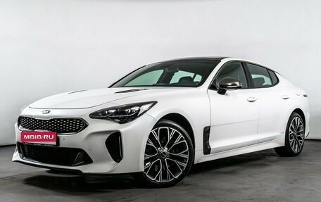 KIA Stinger I, 2018 год, 2 590 000 рублей, 1 фотография