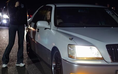 Toyota Crown Majesta, 2001 год, 1 200 000 рублей, 9 фотография