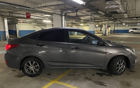 Hyundai Solaris II рестайлинг, 2015 год, 897 000 рублей, 10 фотография