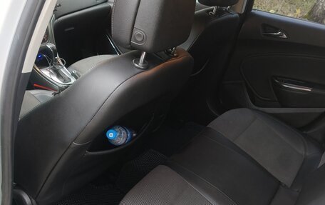 Opel Astra J, 2012 год, 600 000 рублей, 11 фотография