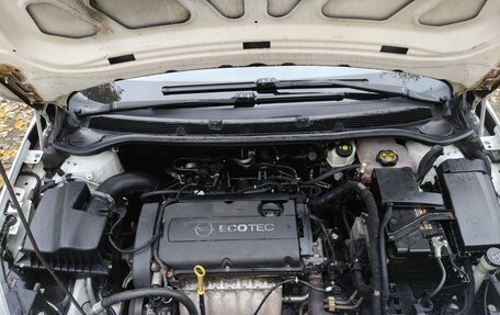 Opel Astra J, 2012 год, 600 000 рублей, 5 фотография