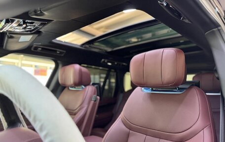 Land Rover Range Rover IV рестайлинг, 2025 год, 24 800 000 рублей, 11 фотография