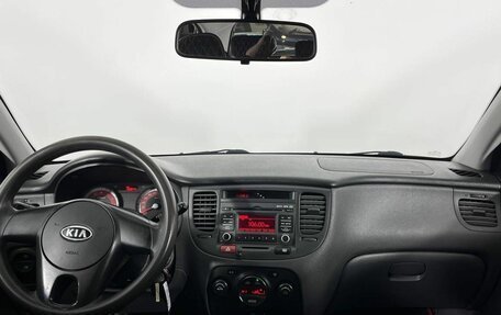 KIA Rio II, 2011 год, 650 000 рублей, 10 фотография