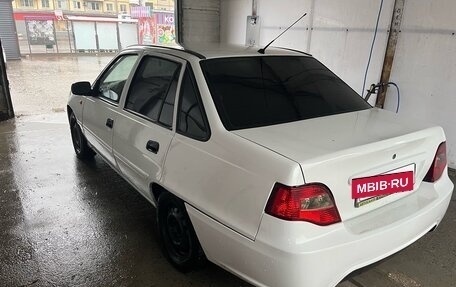 Daewoo Nexia I рестайлинг, 2011 год, 95 000 рублей, 3 фотография