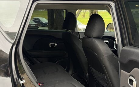 KIA Soul II рестайлинг, 2019 год, 1 399 000 рублей, 6 фотография