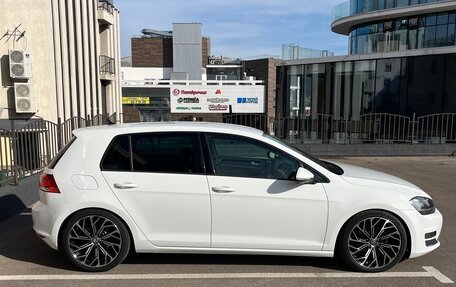 Volkswagen Golf VII, 2016 год, 1 660 000 рублей, 7 фотография