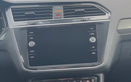 Volkswagen Tiguan II, 2019 год, 2 800 000 рублей, 16 фотография