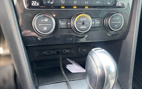 Volkswagen Tiguan II, 2019 год, 2 800 000 рублей, 14 фотография