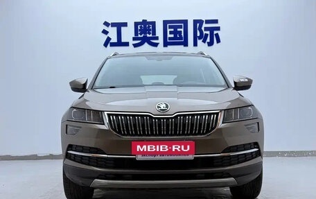 Skoda Karoq I, 2021 год, 1 860 000 рублей, 2 фотография