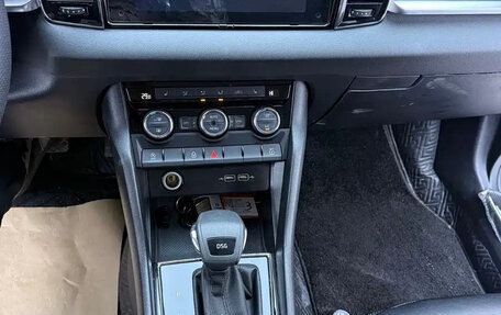 Skoda Karoq I, 2021 год, 1 860 000 рублей, 15 фотография