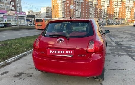 Toyota Auris II, 2009 год, 530 000 рублей, 3 фотография