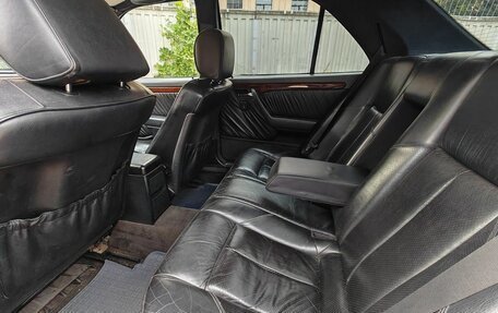 Mercedes-Benz C-Класс, 1994 год, 400 000 рублей, 10 фотография