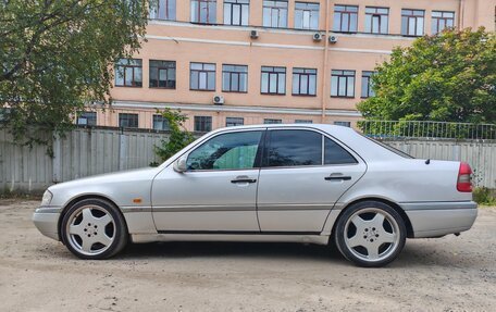 Mercedes-Benz C-Класс, 1994 год, 400 000 рублей, 7 фотография