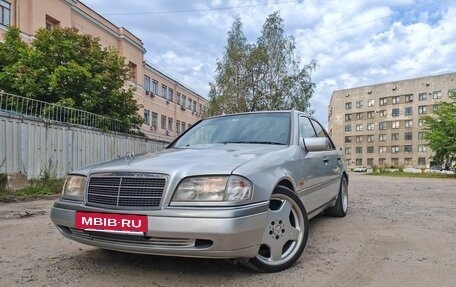 Mercedes-Benz C-Класс, 1994 год, 400 000 рублей, 3 фотография