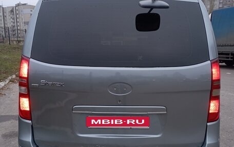 Hyundai Grand Starex Grand Starex I рестайлинг 2, 2008 год, 724 000 рублей, 21 фотография