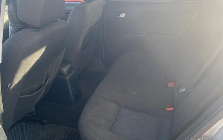 Ford Mondeo III, 2004 год, 235 000 рублей, 11 фотография