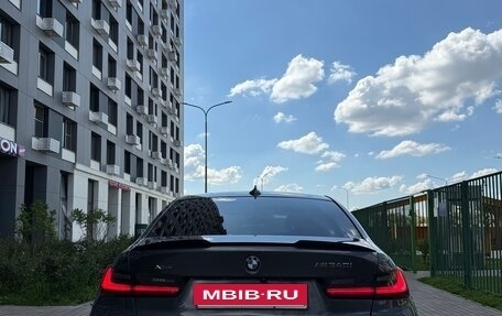 BMW 3 серия, 2019 год, 3 890 000 рублей, 4 фотография