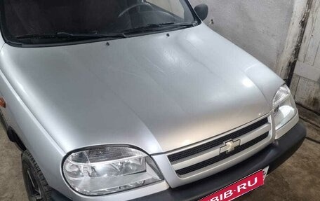 Chevrolet Niva I рестайлинг, 2006 год, 900 000 рублей, 1 фотография