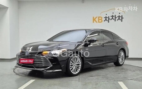 Toyota Avalon, 2021 год, 3 000 000 рублей, 1 фотография