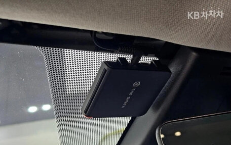 Toyota Prius IV XW50, 2024 год, 3 400 000 рублей, 11 фотография