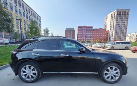 Infiniti FX I, 2007 год, 900 000 рублей, 2 фотография