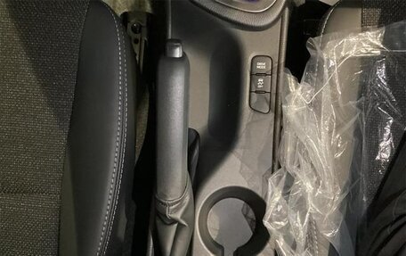 Toyota Yaris, 2020 год, 980 000 рублей, 11 фотография