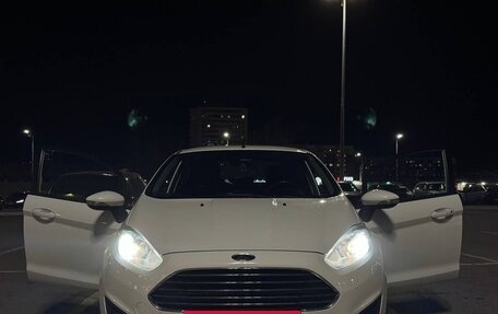 Ford Fiesta, 2016 год, 770 000 рублей, 3 фотография