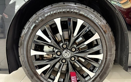 Toyota Alphard, 2024 год, 12 950 000 рублей, 5 фотография