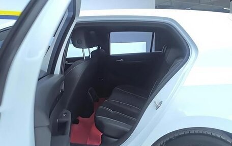 Volkswagen Golf VIII, 2022 год, 1 800 000 рублей, 9 фотография