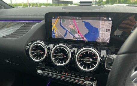 Mercedes-Benz GLA, 2022 год, 2 390 000 рублей, 11 фотография