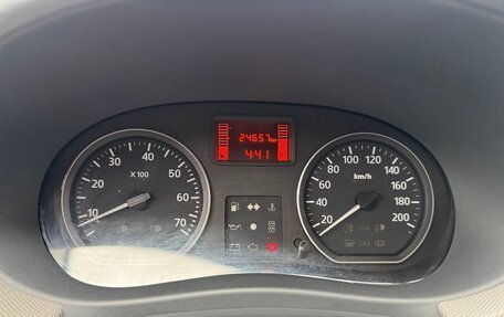 Renault Logan I, 2011 год, 750 000 рублей, 9 фотография