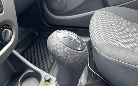 Renault Logan I, 2011 год, 750 000 рублей, 12 фотография