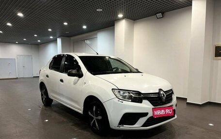 Renault Logan II, 2018 год, 441 000 рублей, 1 фотография
