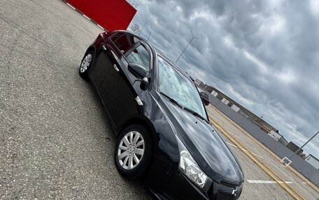 Chevrolet Cruze II, 2011 год, 600 000 рублей, 2 фотография