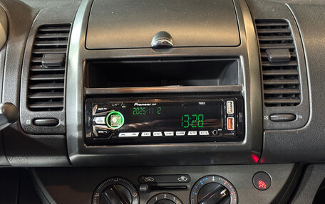 Nissan Note II рестайлинг, 2006 год, 490 000 рублей, 12 фотография