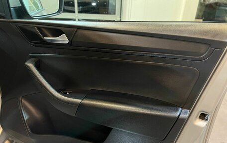 Volkswagen Polo VI (EU Market), 2021 год, 1 445 000 рублей, 27 фотография