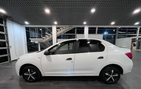 Renault Logan II, 2018 год, 441 000 рублей, 6 фотография