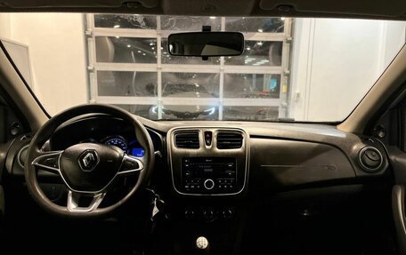 Renault Logan II, 2018 год, 441 000 рублей, 9 фотография