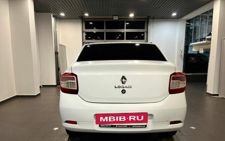Renault Logan II, 2018 год, 441 000 рублей, 4 фотография