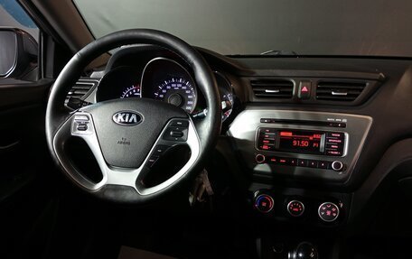 KIA Rio III рестайлинг, 2016 год, 957 000 рублей, 10 фотография