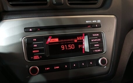 KIA Rio III рестайлинг, 2016 год, 957 000 рублей, 12 фотография