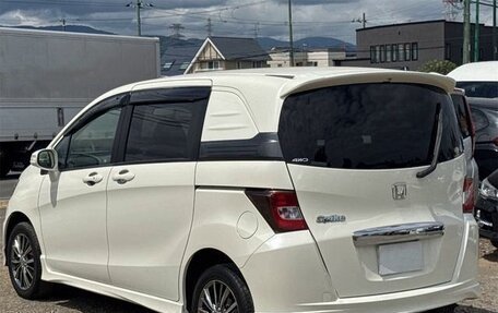 Honda Freed I, 2016 год, 810 000 рублей, 5 фотография