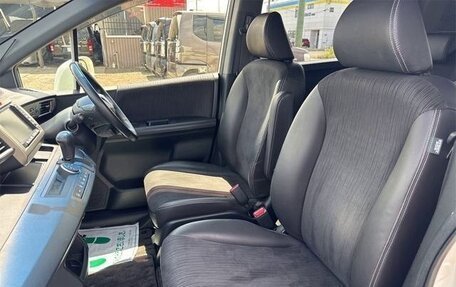 Honda Freed I, 2016 год, 810 000 рублей, 13 фотография