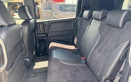 Honda Freed I, 2016 год, 810 000 рублей, 14 фотография